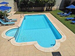 Nicolas Studios & Apartments