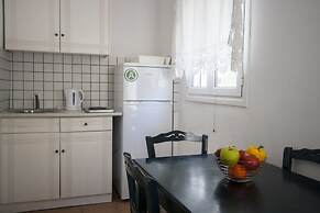 Villa Phoenix Apartments & Studios