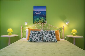 Villa Phoenix Apartments & Studios