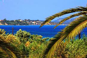 Villa Phoenix Apartments & Studios