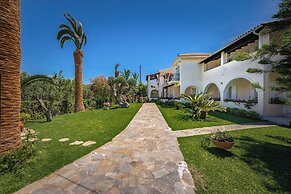 Villa Phoenix Apartments & Studios