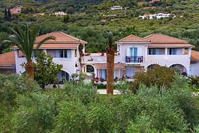 Villa Phoenix Apartments & Studios