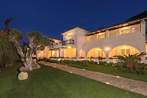 Villa Phoenix Apartments & Studios