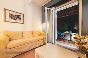 Villa Phoenix Apartments & Studios