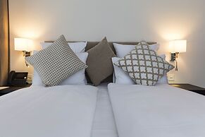 Hotel Swiss Star