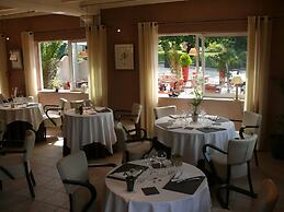 Les Criquets Hôtel & Spa
