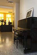 Villa Rothschild by Zvieli Hotels