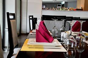 Planet Hotel