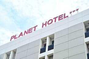 Planet Hotel