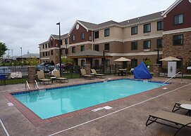 Staybridge Suites Bowling Green, an IHG Hotel