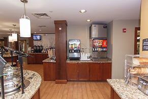 Staybridge Suites Bowling Green by IHG