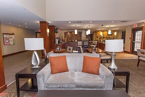 Staybridge Suites Bowling Green by IHG