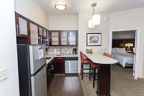 Staybridge Suites Bowling Green by IHG