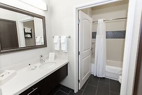 Staybridge Suites Bowling Green by IHG