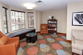 Staybridge Suites Bowling Green by IHG