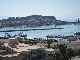 The Sea-View Apartments