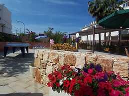 Hostal Residencia Sutimar