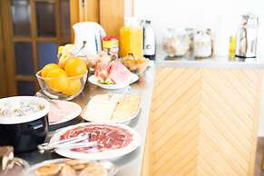 Hostal Residencia Sutimar