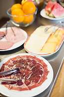 Hostal Residencia Sutimar