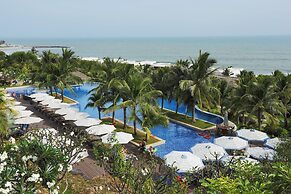 The Cliff Resort & Residences