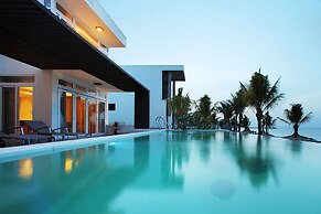 The Cliff Resort & Residences