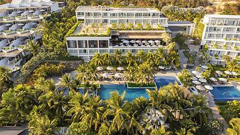 The Cliff Resort & Residences