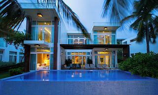 The Cliff Resort & Residences