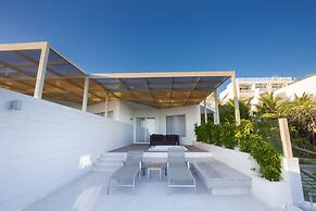 The Cliff Resort & Residences