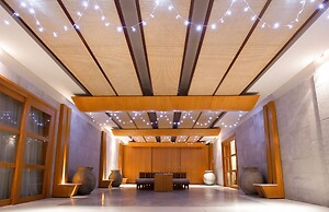 The Cliff Resort & Residences