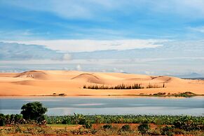 The Cliff Resort & Residences