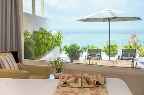 The Cliff Resort & Residences