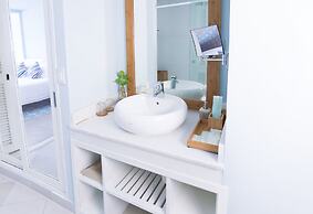 The Cliff Resort & Residences