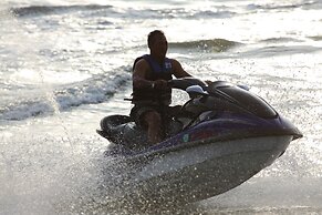 The Cliff Resort & Residences