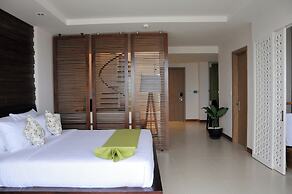 The Cliff Resort & Residences
