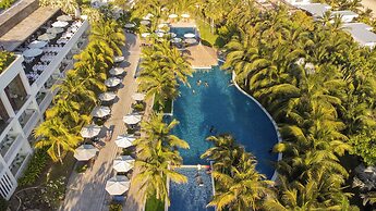 The Cliff Resort & Residences
