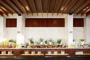 The Cliff Resort & Residences