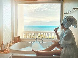 The Cliff Resort & Residences