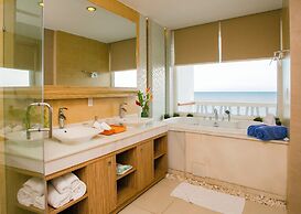 The Cliff Resort & Residences