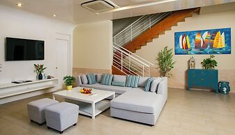 The Cliff Resort & Residences