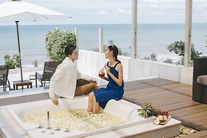 The Cliff Resort & Residences