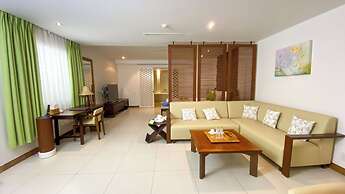 The Cliff Resort & Residences