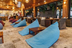 The Cliff Resort & Residences
