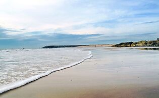 The Cliff Resort & Residences