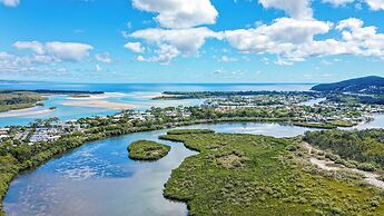 Noosa River Retreat