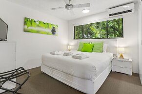 Noosa River Retreat