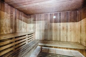 Sandcastles on the Broadwater