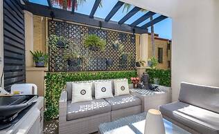 Sandcastles on the Broadwater