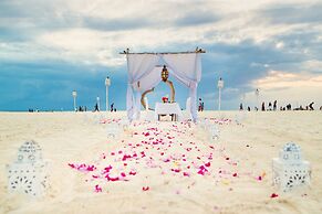 Gold Zanzibar Beach House & Spa