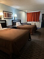 Country Manor Motel Watkins