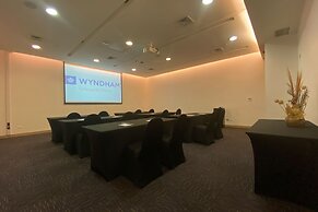 Wyndham Concepcion Pettra